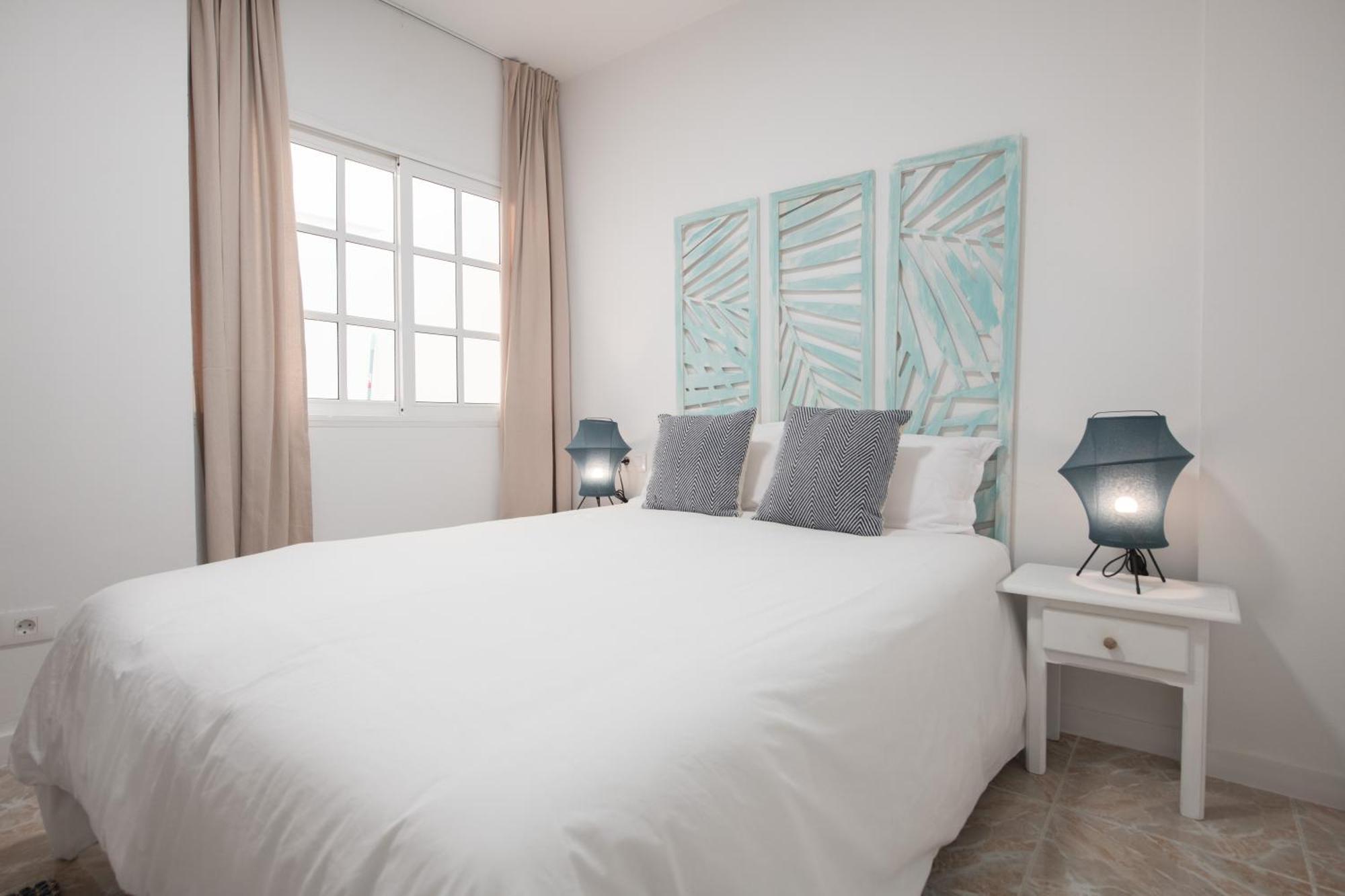 Comfortable Centric Apartment Steps From The Beach Gran Tarajal Bagian luar foto