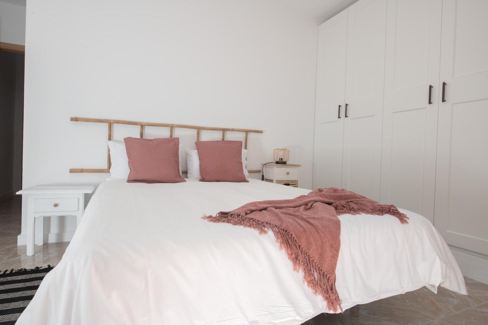 Comfortable Centric Apartment Steps From The Beach Gran Tarajal Bagian luar foto