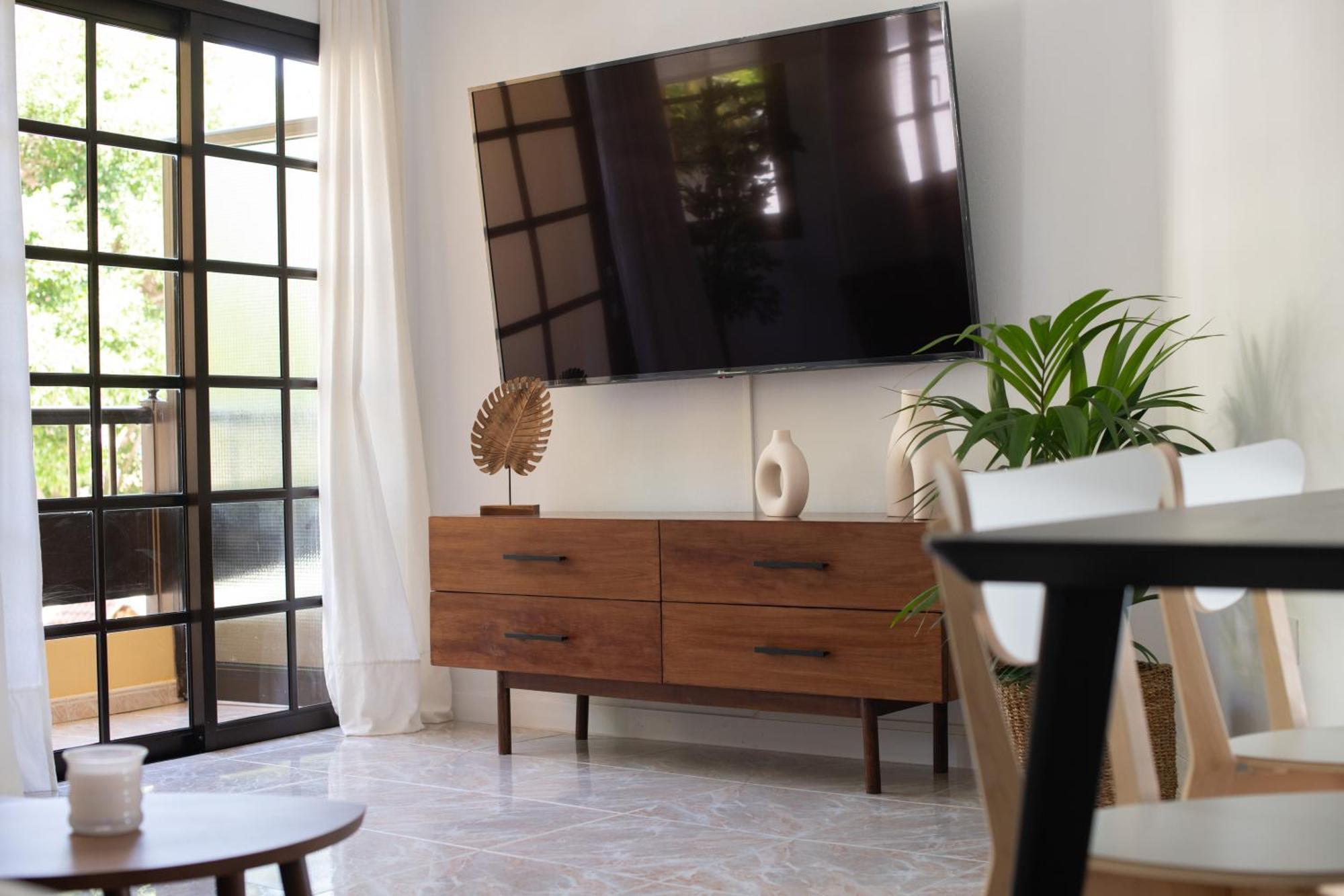 Comfortable Centric Apartment Steps From The Beach Gran Tarajal Bagian luar foto